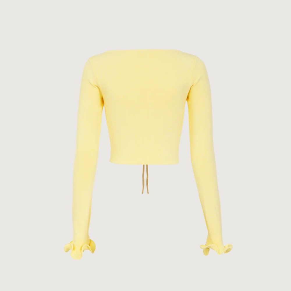 SOLD ‼️RUFFLE HEM TOP - Picture 2 of 3
